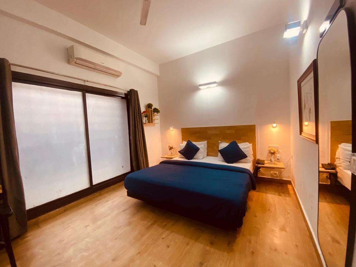 Divine Inn Couple Friendly Hotel Near Sector 51 Metro Station Noida Ngoại thất bức ảnh