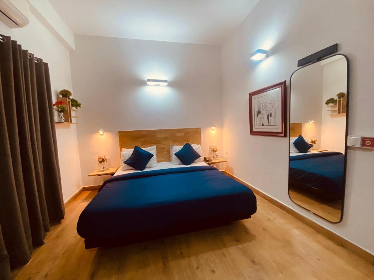 Divine Inn Couple Friendly Hotel Near Sector 51 Metro Station Noida Ngoại thất bức ảnh
